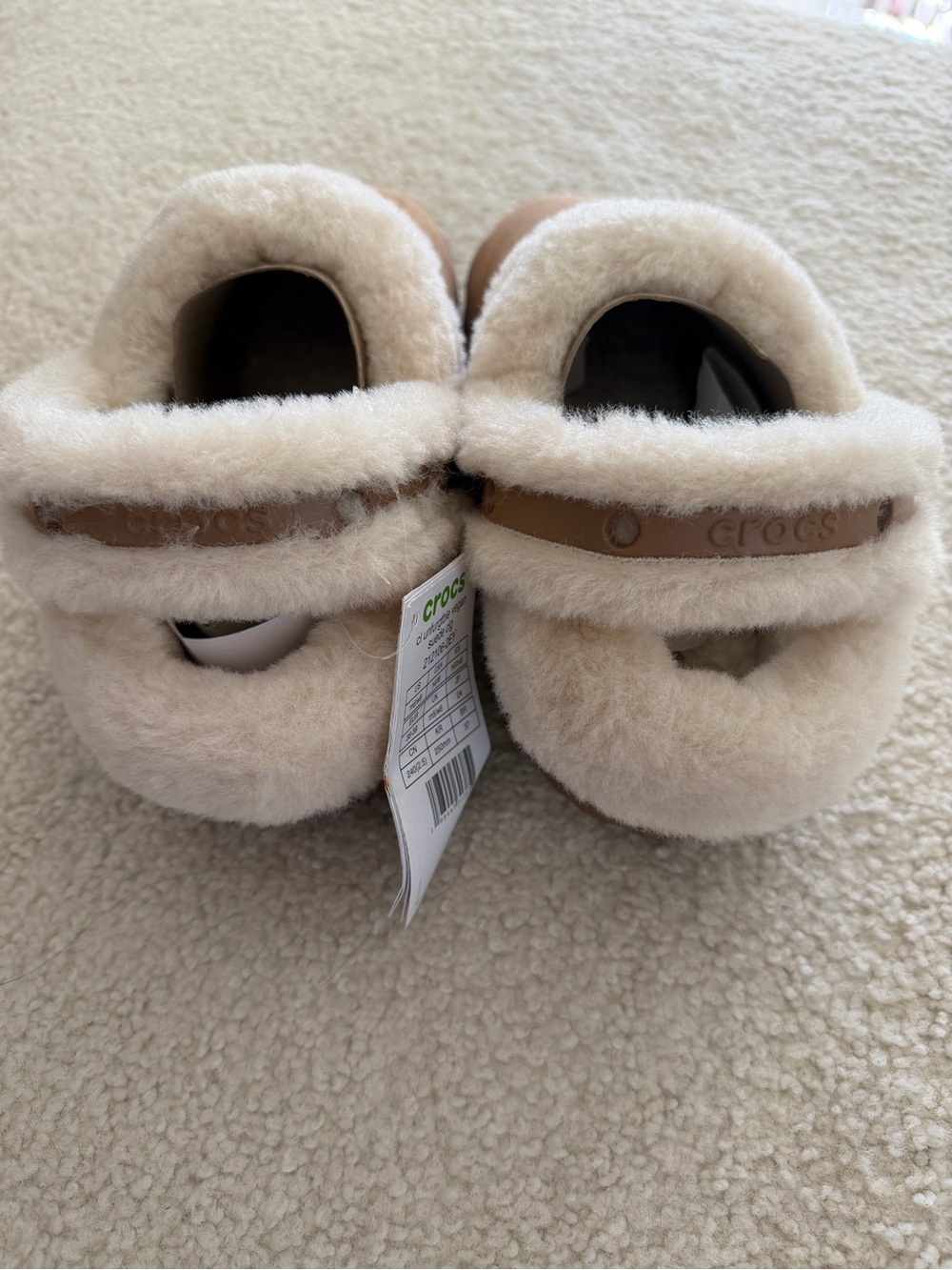 NWT CROCS Unfurgettable Clog - Picture 3 of 5